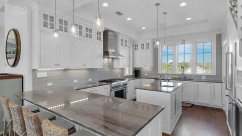 House, Multiple Beds, Pool Access, Ocean View (Emotional Rescue) | Private kitchen | Coffee/tea maker