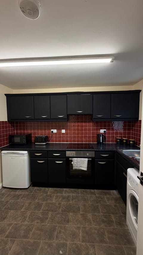 Comfort House, Private Bathroom | Shared kitchen