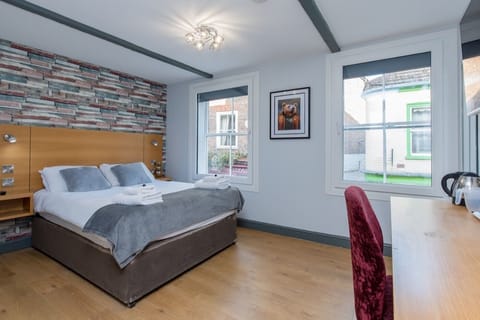 Premium Double Room, Ensuite | Soundproofing, free WiFi