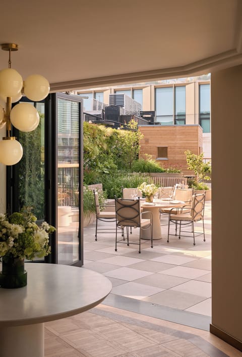 Penthouse (Suite) | Egyptian cotton sheets, premium bedding, down comforters, pillowtop beds