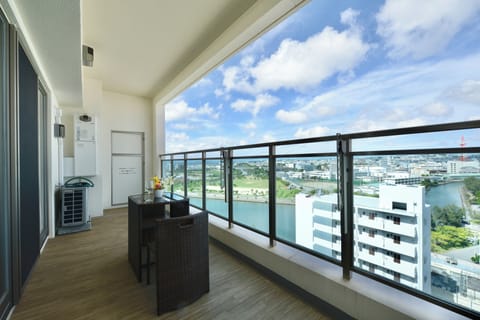 Apartment | Terrace/patio