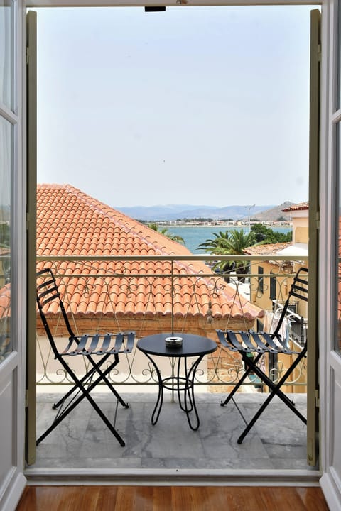 Deluxe Double Room | Terrace/patio