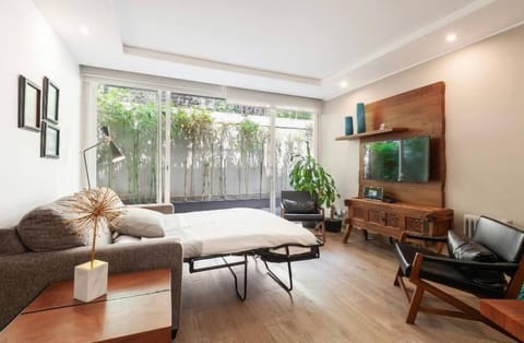 Business Apartment | Living area