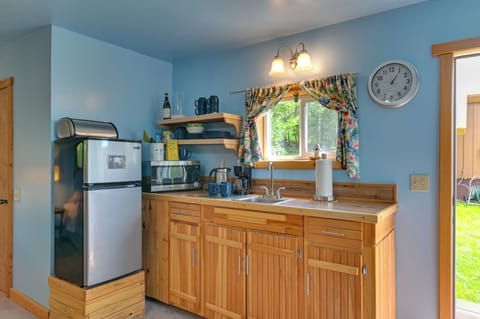 Apartment (0 Bedroom) | Interior