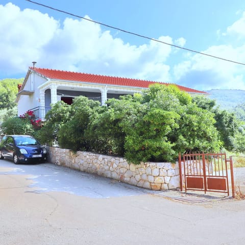 Apartment (Two Bedroom Apartment with Terrace an) | Exterior