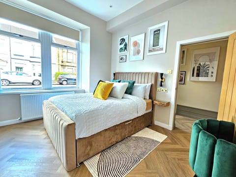 House, Courtyard View | 3 bedrooms, blackout drapes, iron/ironing board, free WiFi