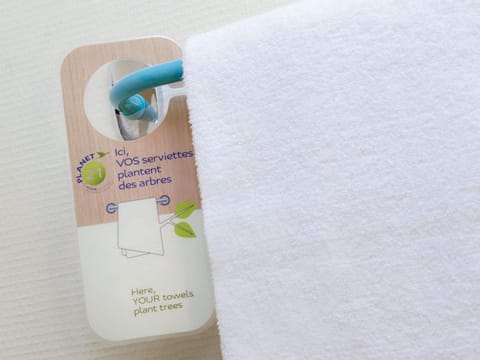 Premium bedding, desk, blackout drapes, soundproofing