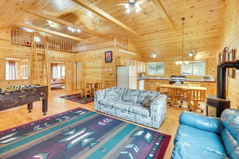 House (2 Bedrooms) | Interior