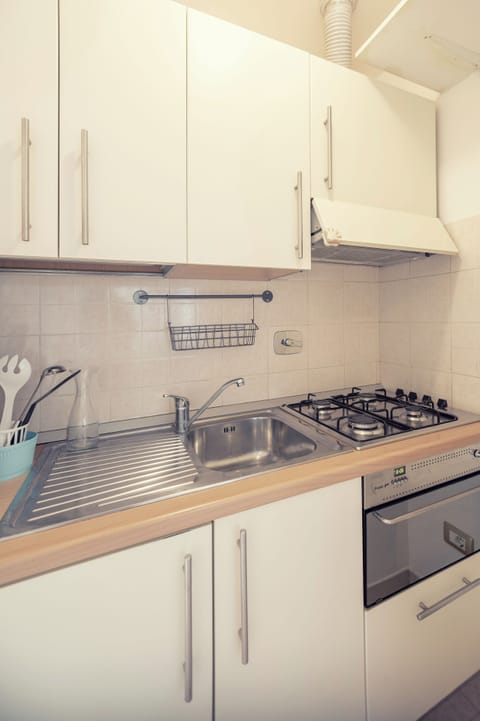 Apartment | Private kitchen | Full-size fridge, microwave, oven, stovetop