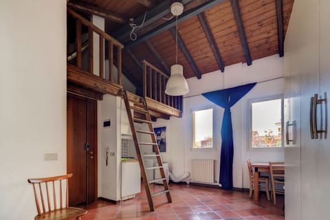 Apartment | Living area