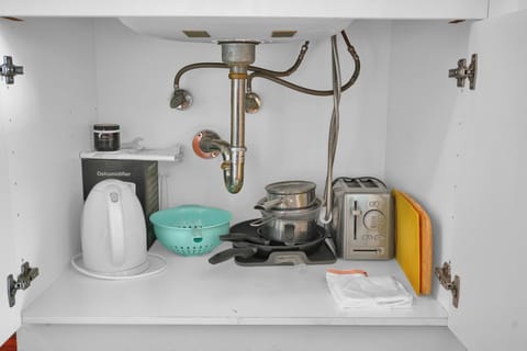 Iron/ironing board, free WiFi