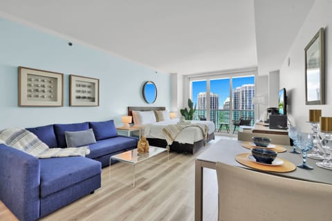 Comfort Studio, Balcony, Ocean View | Iron/ironing board, free WiFi