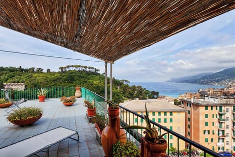 Apartment | Terrace/patio