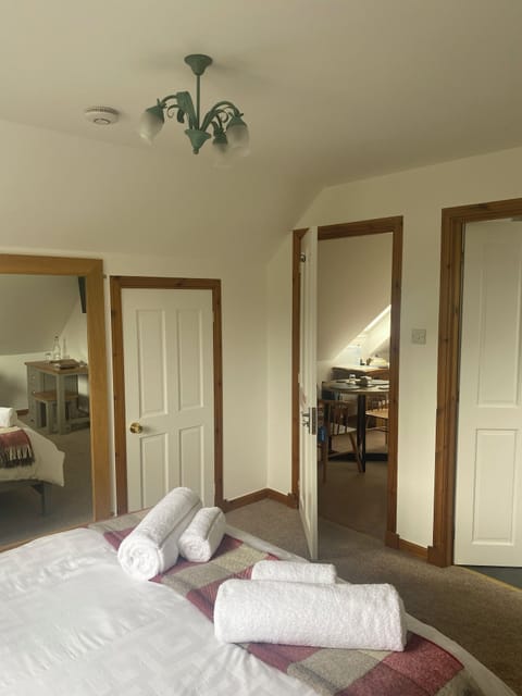 Comfort Double Room, Hill View | Free WiFi
