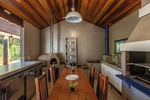 Microwave, toaster, toaster oven, cookware/dishes/utensils