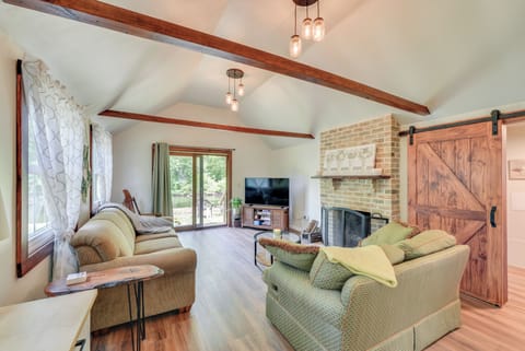 House (2 Bedrooms) | Interior