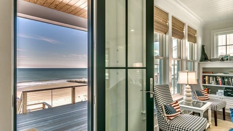House, 4 Bedrooms | View from property
