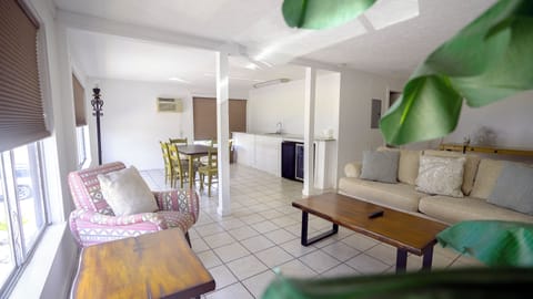 Suite, Courtyard View | Free WiFi