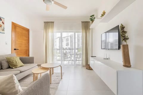 Comfort Apartment, Private Pool | Living area