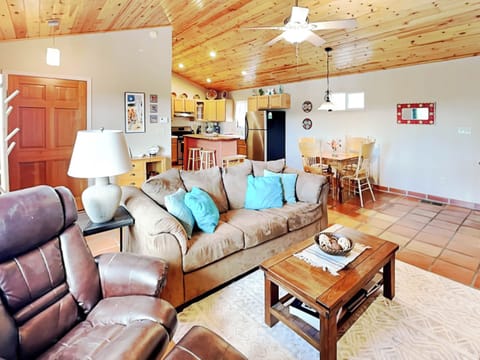 House (2 Bedrooms) | Miscellaneous