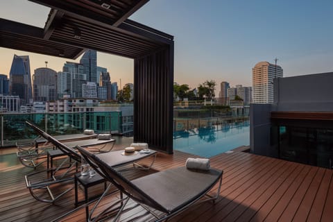 Sundeck