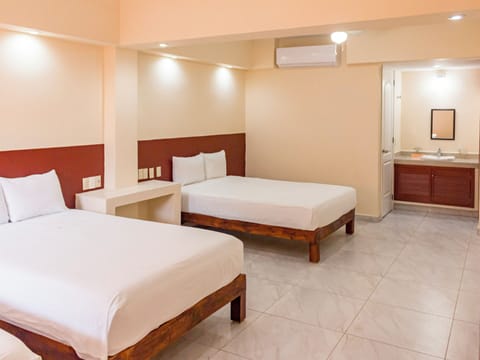 Standard Room (Three beds) | Free WiFi, bed sheets