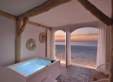 In-room safe, desk, iron/ironing board, free WiFi