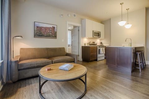 Suite, 1 Double Bed | Hypo-allergenic bedding, pillowtop beds, individually decorated