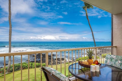 Condo, Multiple Beds (Kona Reef#A12) | Property grounds