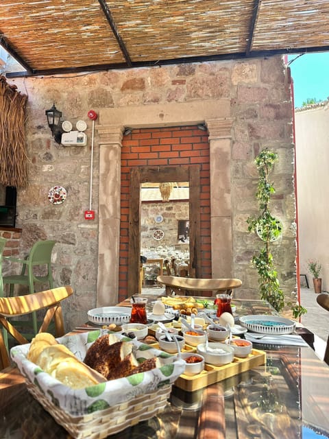 Free daily local cuisine breakfast