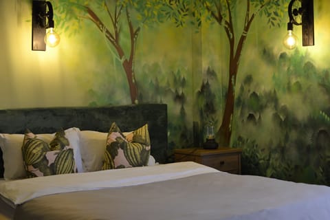 Basic Double Room | In-room safe, free WiFi, bed sheets