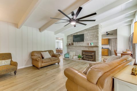 House (3 Bedrooms) | Front of property