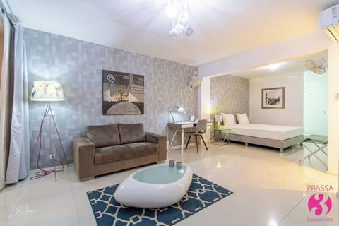 Superior Suite, Balcony, Courtyard View | In-room safe, individually decorated, desk, blackout drapes