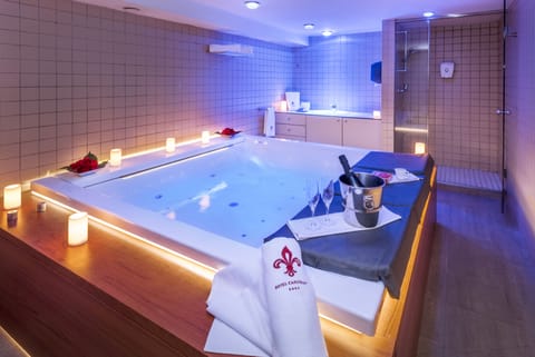 Sauna, hot tub, hot springs, Turkish bath, body treatments