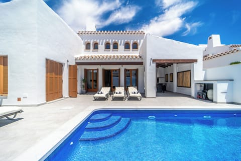 Villa | Pool | Outdoor pool