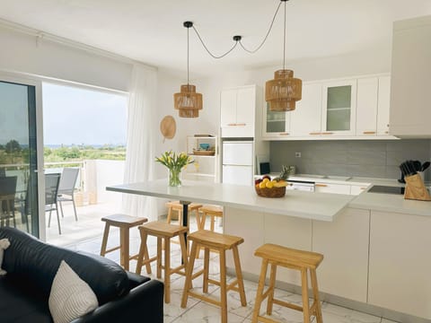 Villa, 4 Bedrooms, Smoking, Private Pool | Interior