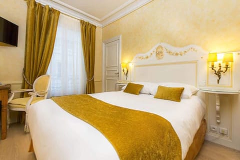 Down comforters, minibar, in-room safe, individually decorated
