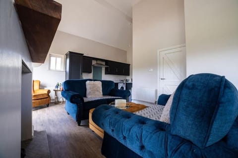 Cottage | 3 bedrooms, iron/ironing board, free WiFi, bed sheets