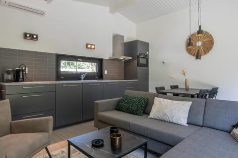 Chalet | Living room