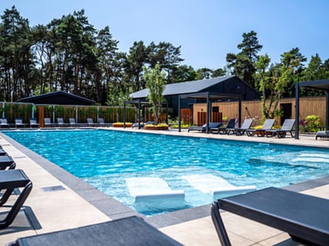 Chalet | Pool | Outdoor pool
