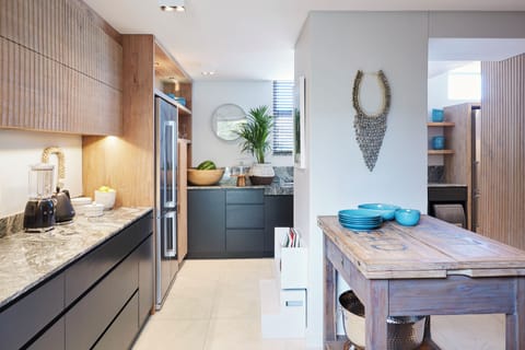 Mini-fridge, microwave