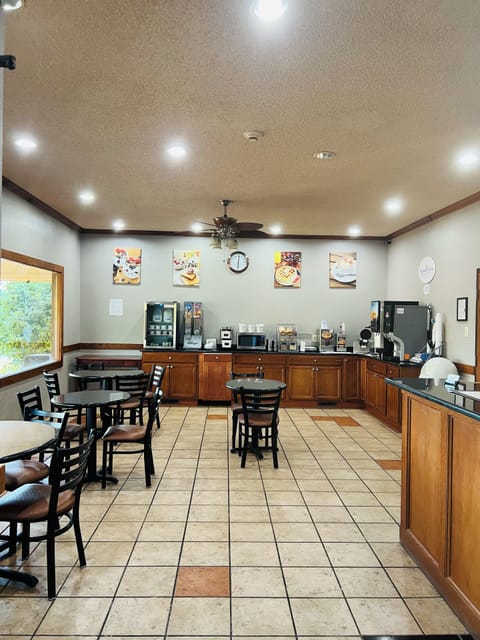 Free continental breakfast