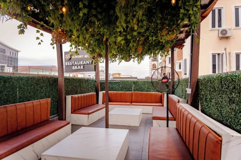 House | Terrace/patio