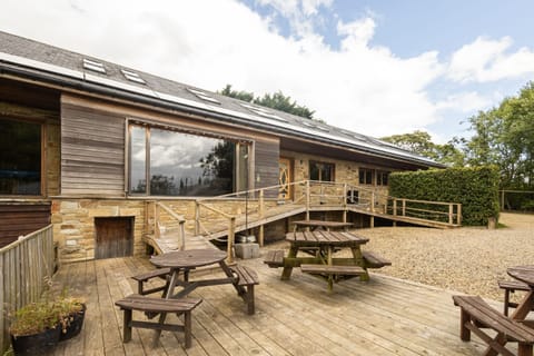 House | 10 bedrooms, iron/ironing board