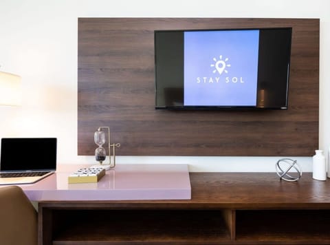 House, Accessible | High-speed internet