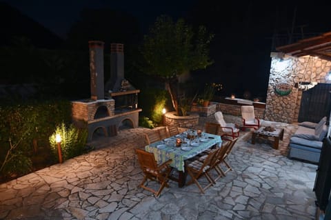 House | 5 bedrooms, Internet