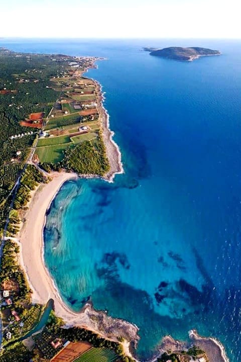 Villa | 4 bedrooms, Internet