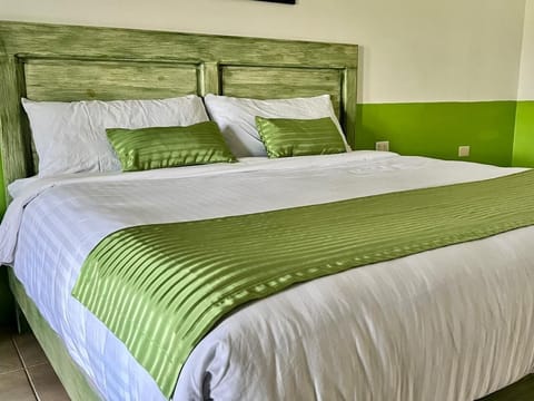 Premium bedding, free WiFi, bed sheets, wheelchair access