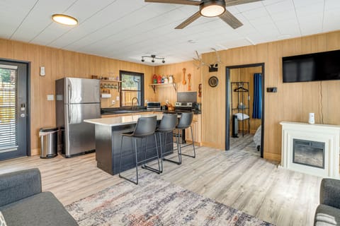 House (1 Bedroom) | Interior