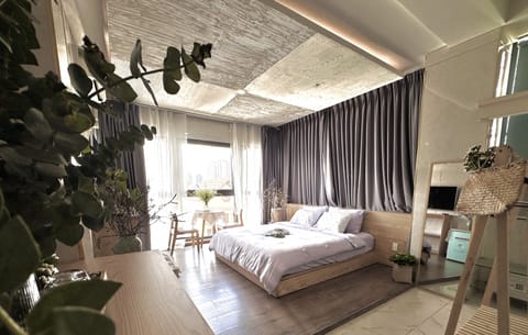 Deluxe Double Room, City View | Premium bedding, pillowtop beds, in-room safe, desk
